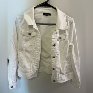 White Jean jacket size small